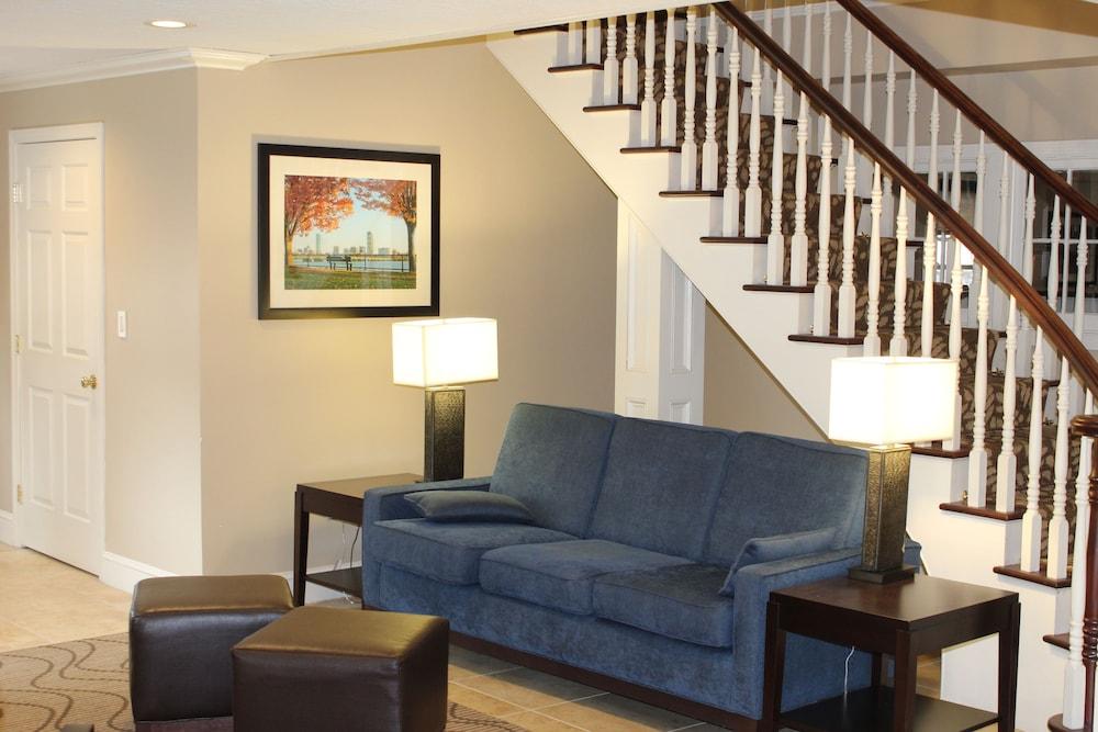 Comfort Inn Rockland - Boston Exterior photo