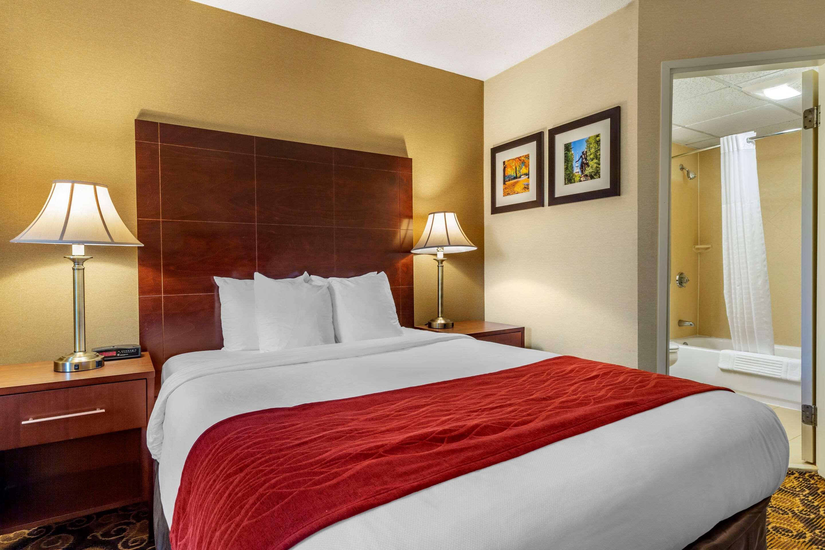 Comfort Inn Rockland - Boston Exterior photo