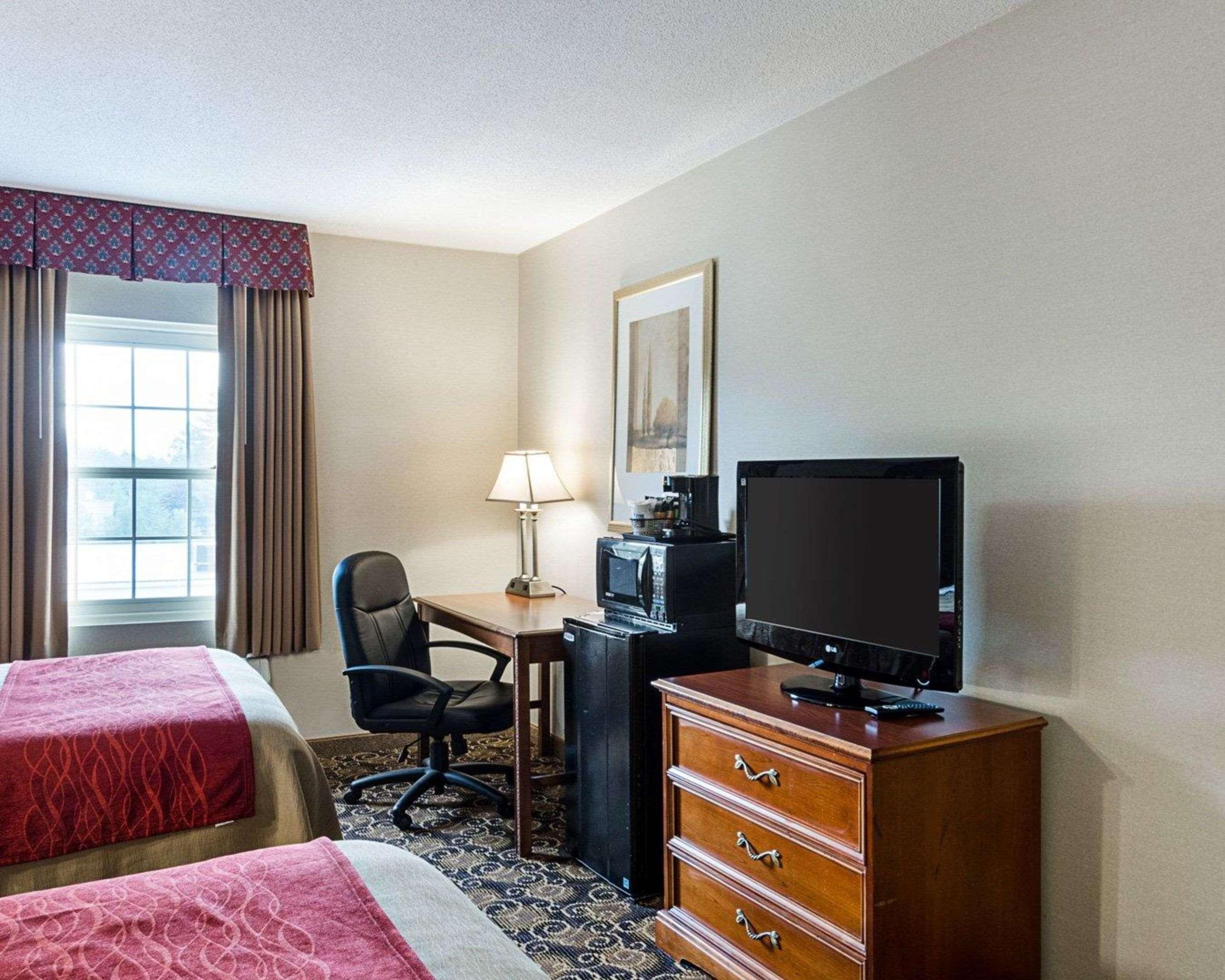 Comfort Inn Rockland - Boston Exterior photo